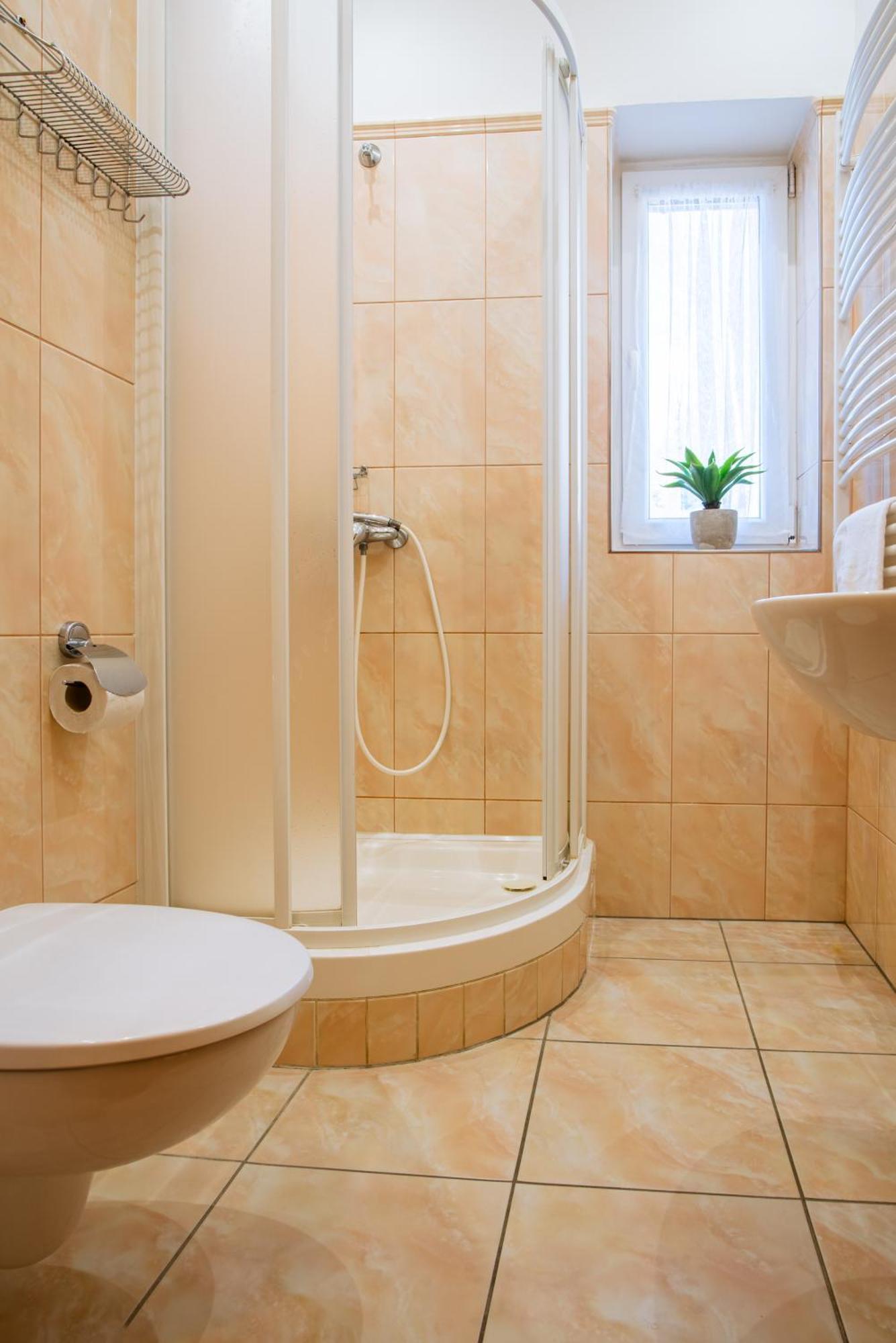 Hotel Schwarz Nové Hamry Екстериор снимка