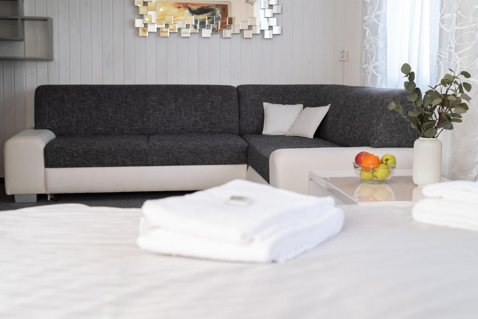 Hotel Schwarz Nové Hamry Екстериор снимка